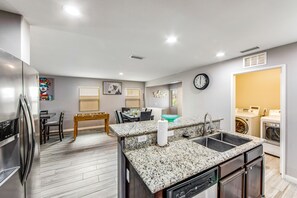 Interior - Modern home near lake with private pool, fenced yard & W/D - dog-friendly (Indio)