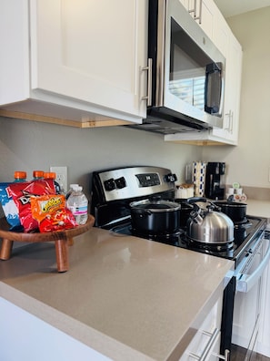 Private kitchen - Wild West studio/ Montrose HTX/ Free Wifi (Houston)