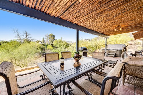 Dog-friendly, Cave Creek home with covered patio, hot tub & mountain views