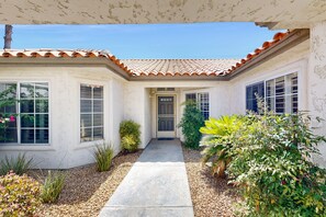 Exterior - Desert Falls Country Club | Pools, Hot Tub, Tennis, Pickleball & Gym (Palm Desert)