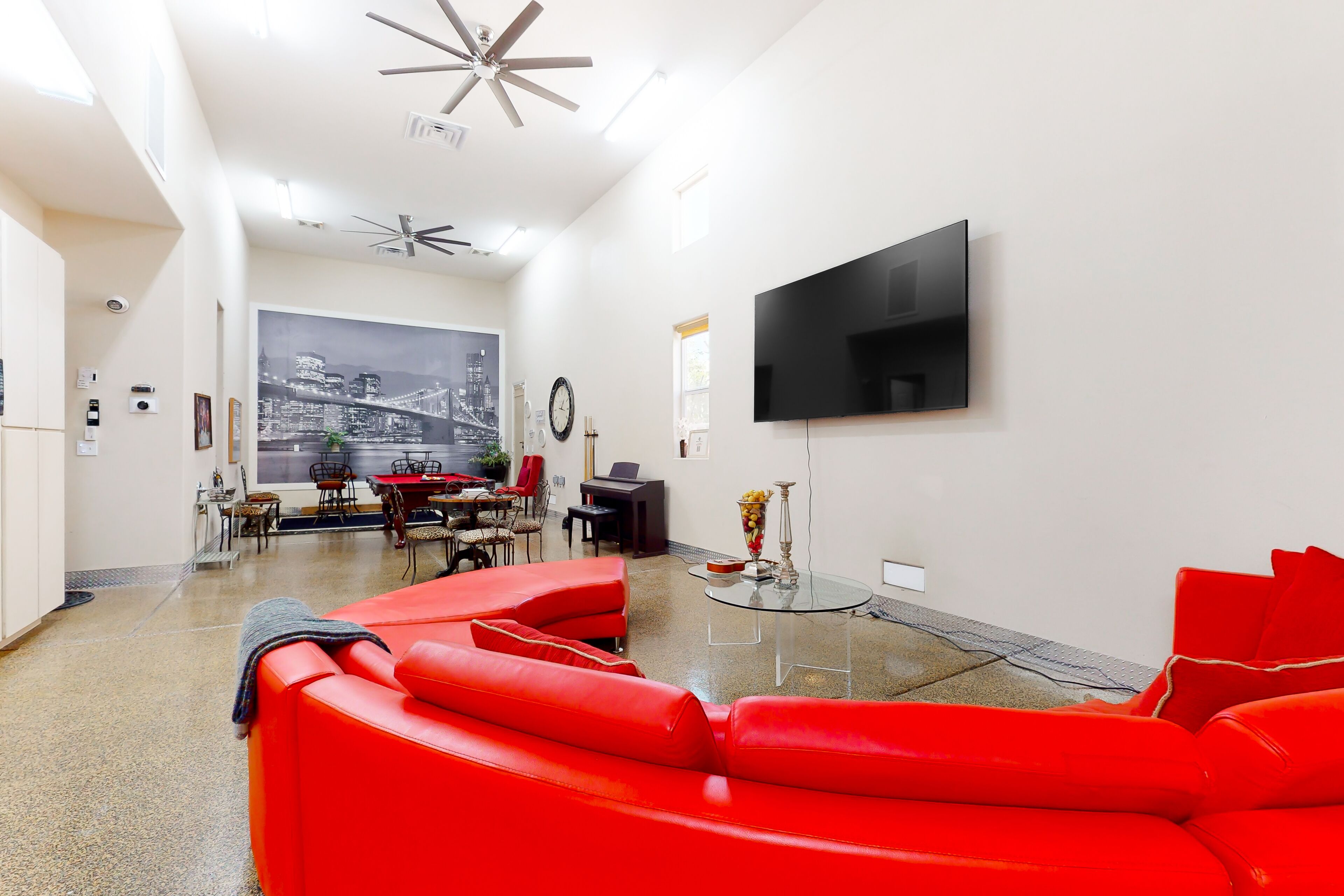 TV connectée, cheminée