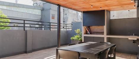 Comfort Studio, 1 Double Bed | Outdoor dining