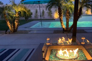 Property grounds - Dog-Friendly Home with Private Saltwater Pool & Spa, Mountain View (Palm Springs)