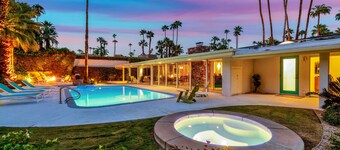 Mid-century Alexander home in Vista Las Palmas w/pool & mountain views