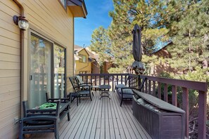 Terrace/patio - Comfy townhome with balcony, patio, fireplace, grill & W/D - quiet location (Flagstaff)
