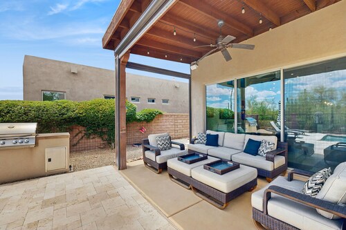 Beautiful contemporary home with gorgeous views, private pool, & gas grill