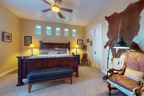 3 bedrooms, desk, iron/ironing board, free WiFi - Elegant house with great outdoor space, private pool & spa - 3BR - #066636 (La Quinta)