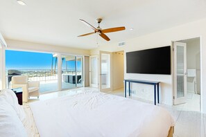 2 bedrooms, iron/ironing board, free WiFi, bed sheets - Dog-Friendly Modern Condo w/ Great Views, Shared Pool & Private Patio (Palm Springs)
