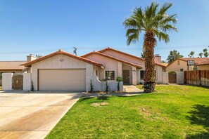 Exterior - Dog-friendly home with pool, spa, enclosed yard, covered lanai, & fireplace (Bermuda Dunes)