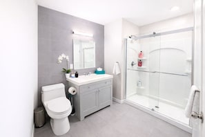 Bathroom - Modern Yale Loft • Best Location + Parking (New Haven)