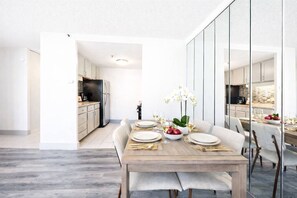 Uklassifisert bilde, 3 av 10, knapp