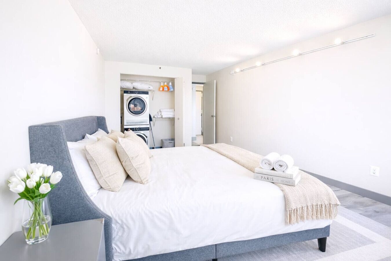 Desk, iron/ironing board, travel cot, WiFi