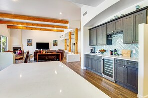 Interior - Stellar dog-friendly home with gas grill, patio, kitchen, TV, and washer/dryer (Gold Canyon)