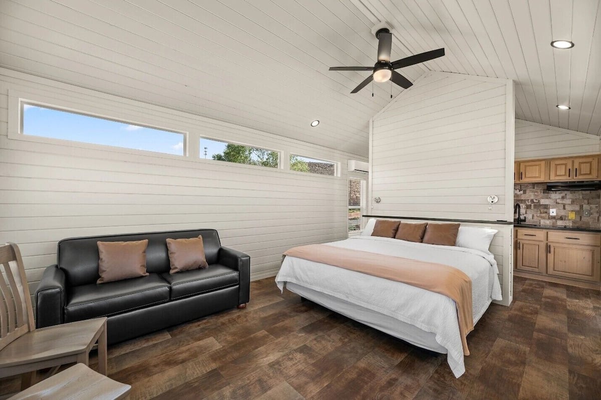 Cabane Luxe, 1 trĂšs grand lit, animaux de compagnie interdits, vue montagne