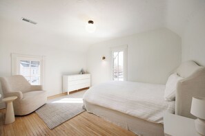 5 Schlafzimmer, Bügeleisen/Bügelbrett, WLAN, Bettwäsche