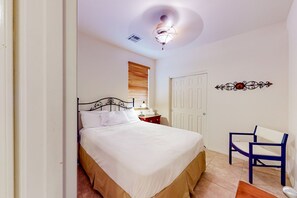 3 bedrooms, iron/ironing board, free WiFi, bed sheets