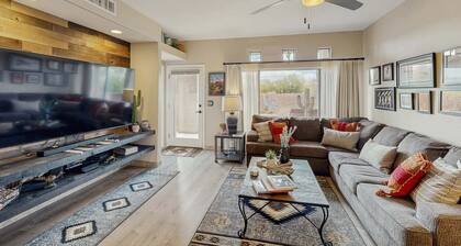 Dog-friendly, ground-floor condo with patio, desert views, pool, hot tub, & W/D