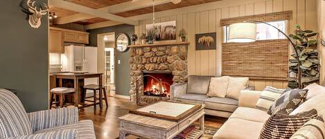 Smart TV, fireplace, books