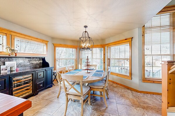 Dining - Dog-friendly downtown home with patio, grill, fireplace, gym equipment, & W/D (Flagstaff)