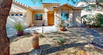Home with private outdoor space, grill, central AC, & washer/dryer
