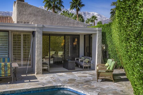 Convenient & well-equipped condo at Sundance Resort w/private pool & spa
