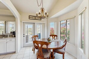 Dining - Dog-Friendly Oro Valley Retreat | Private Hot Tub, Catalina Views & Shaded Patio (Oro Valley)