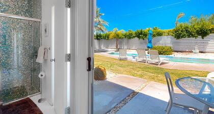 Elegant Wexler home with private outdoor pool & spa - 2 dogs welcome