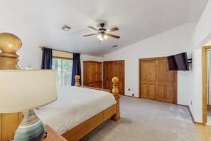 3 Schlafzimmer, Bügeleisen/Bügelbrett, kostenloses WLAN, Bettwäsche