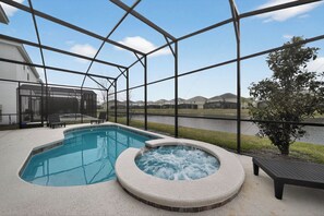 Unclassified image, 2 of 32, button