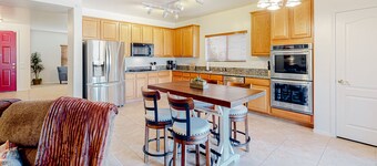 Captivating desert home with private pool, game room, grill, backyard & W/D