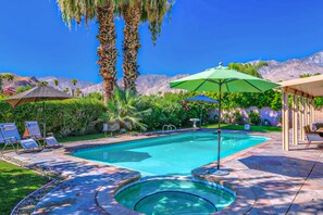 A heated pool - Pleasant home with private pool, spa & private gas grill - close to downtown (Palm Springs)