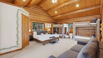 4 bedrooms, desk, iron/ironing board, travel crib