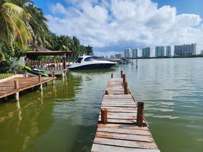Marina - Ground Floor Apartment with lagoon view Hotel Zone (Cancún)