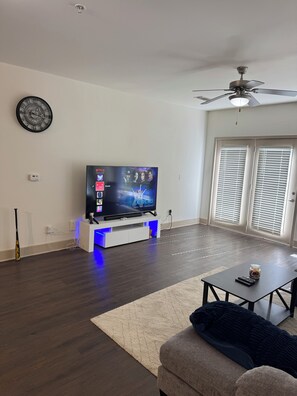 Botón de imagen sin clasificar, 3 de 45