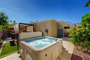 Terrace/patio - Ground-floor condo with private hot tub, 8 on-site pools, & tennis/pickleball (Palm Springs)
