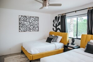 4 chambres, fer et planche à repasser, Wi-Fi gratuit, draps fournis