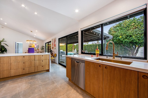 Interior - Highball House with private pool, spa, firepit & artful designer interior (Palm Springs)