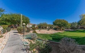 Property grounds - Luxury condo w/ shared hot tub, pool & tennis - close to golf & more (Scottsdale)