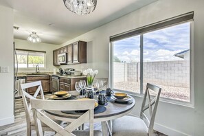 Dining - Single-level dog-friendly home with private pool, grill, enclosed backyard, & AC (Chandler)