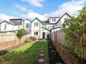 Exterior - Heathfield Terrace (Newton Abbot)