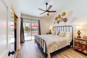 3 bedrooms, iron/ironing board, free WiFi, bed sheets - Dog-Friendly Home w/ a Private Pool, Pool Spa, Firepit, & Patio - 3BR - #66716 (La Quinta)
