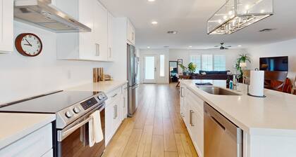 Designer getaway with private pool, firepit, walled yard & RV parking