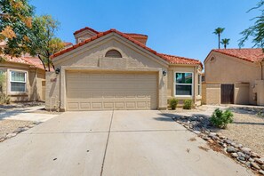 Exterior - Spacious retreat boasting multiple levels, offering ample space for everyone (Scottsdale)