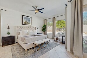 3 bedrooms, iron/ironing board, free WiFi, bed sheets - Mtn-view home w/ private pool & access to heated pool, hot tub, gym, pickleball (Scottsdale)