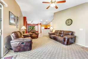 Living area - Spacious home with private heated pool with waterfall, putting green & firepit (Goodyear)