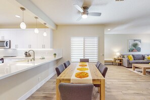 Interior - Desert Falls Condo on Golf Course w/Shared Fitness Center, Pools, Spas & Tennis (Palm Desert)