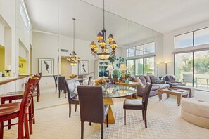 Dining - Inviting PGA West Condo w/3 Golf Courses + Sparkling Pool & Hot Tub (La Quinta)