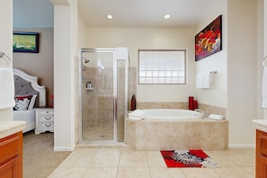 Shower, hair dryer, towels - Desert Bliss: Your Poolside Paradise with Mountain Views, AC, and Wifi. (Cathedral City)