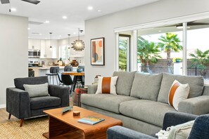 Smart TV, books - Dog-friendly home with private pool, central AC & W/D - snowbird-friendly (Phoenix)