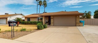Welcoming home with private outdoor pool, pool table, patio, grill & central AC